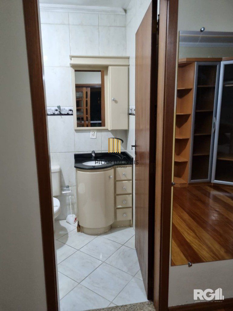 Casa 4 dormitórios no bairro Ermo