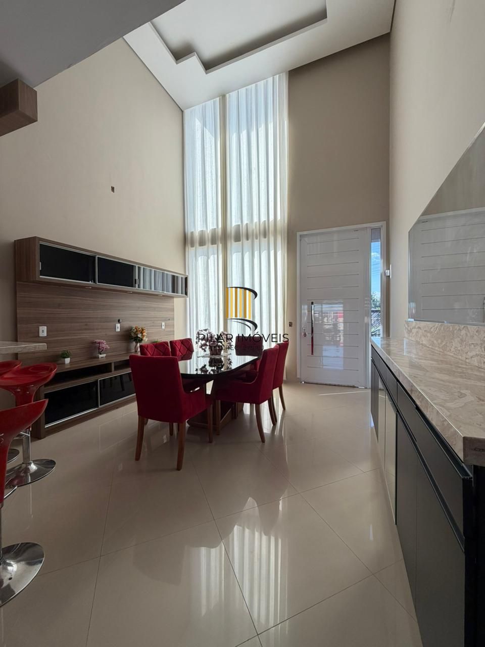 Linda casa 3 dormitorios com 1 suite