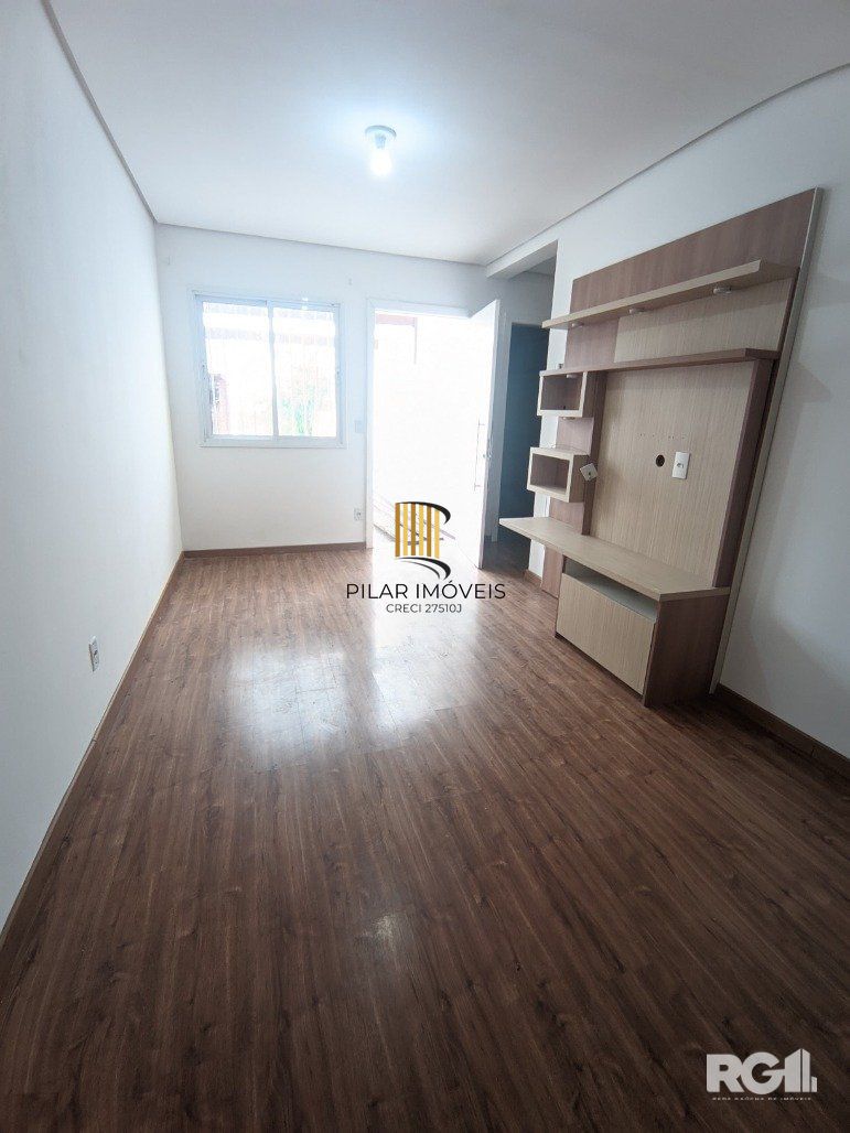 Casa de Condomínio 2 dormitórios no bairro Jardim dos Lagos