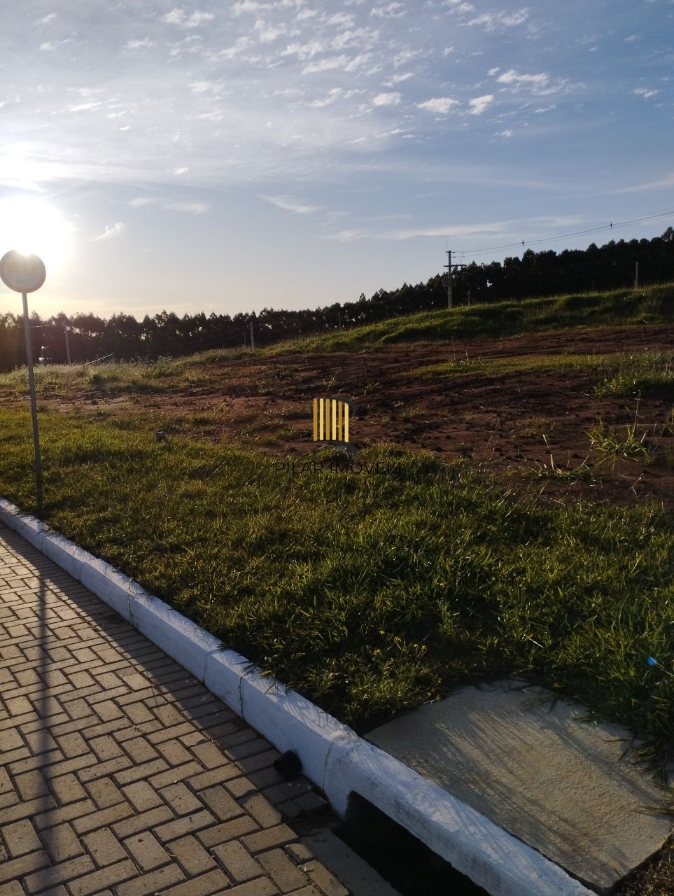 Terreno no Altos do Lago