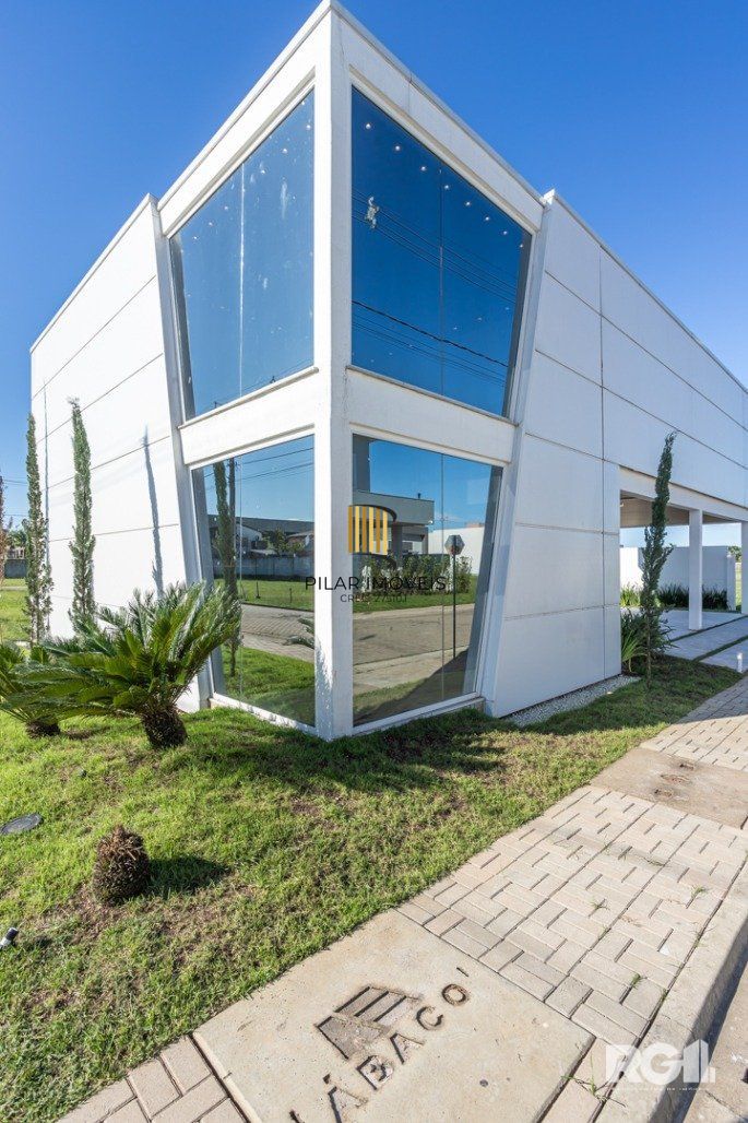 Casa de Condomínio 3 dormitórios no bairro Sans Souci