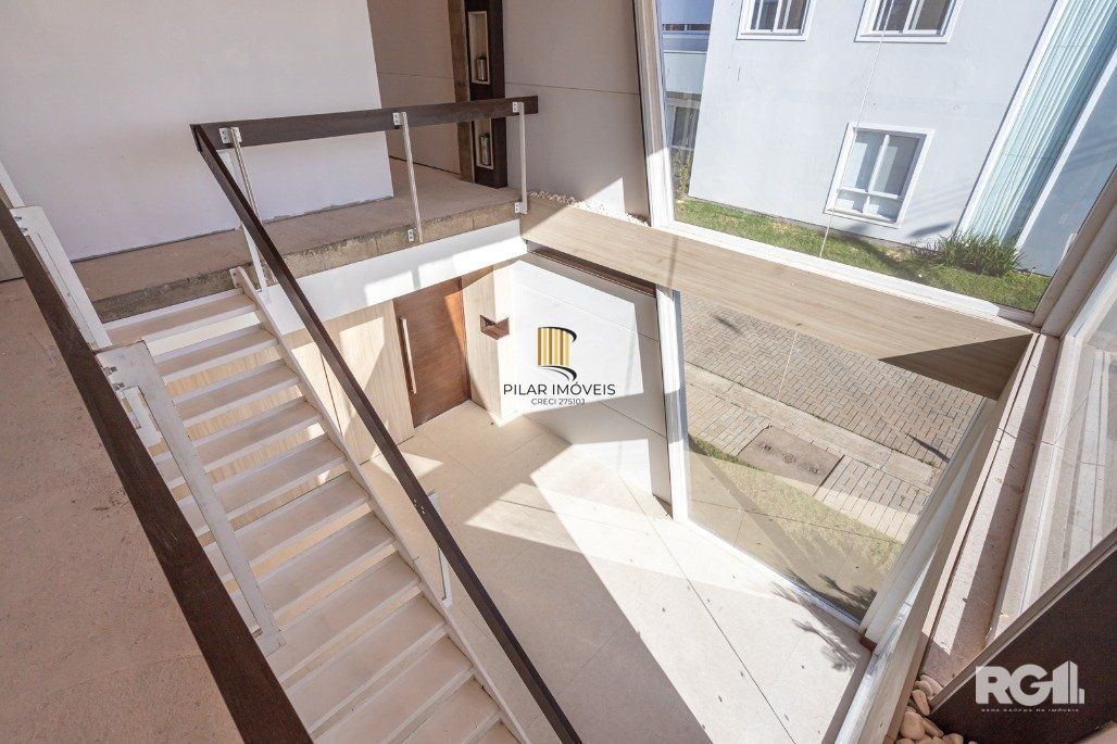 Casa de Condomínio 3 dormitórios no bairro Sans Souci