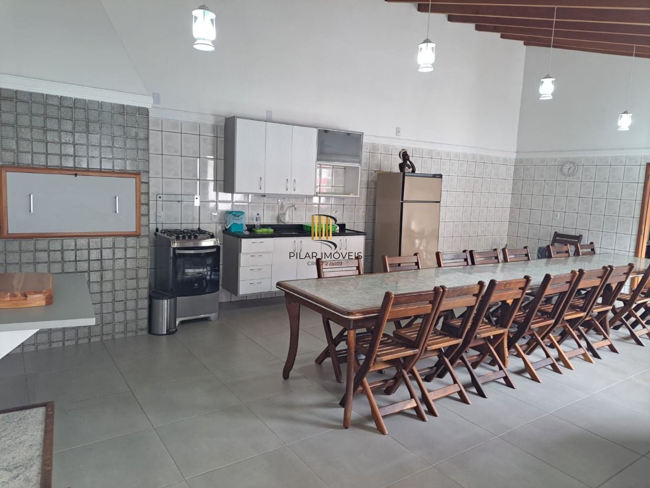 Sobrado 4 dormitorios com Excelente localização