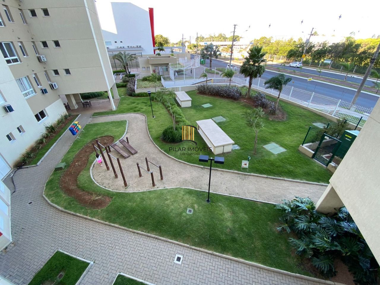Apartamentos 2 Dormitorios com suite