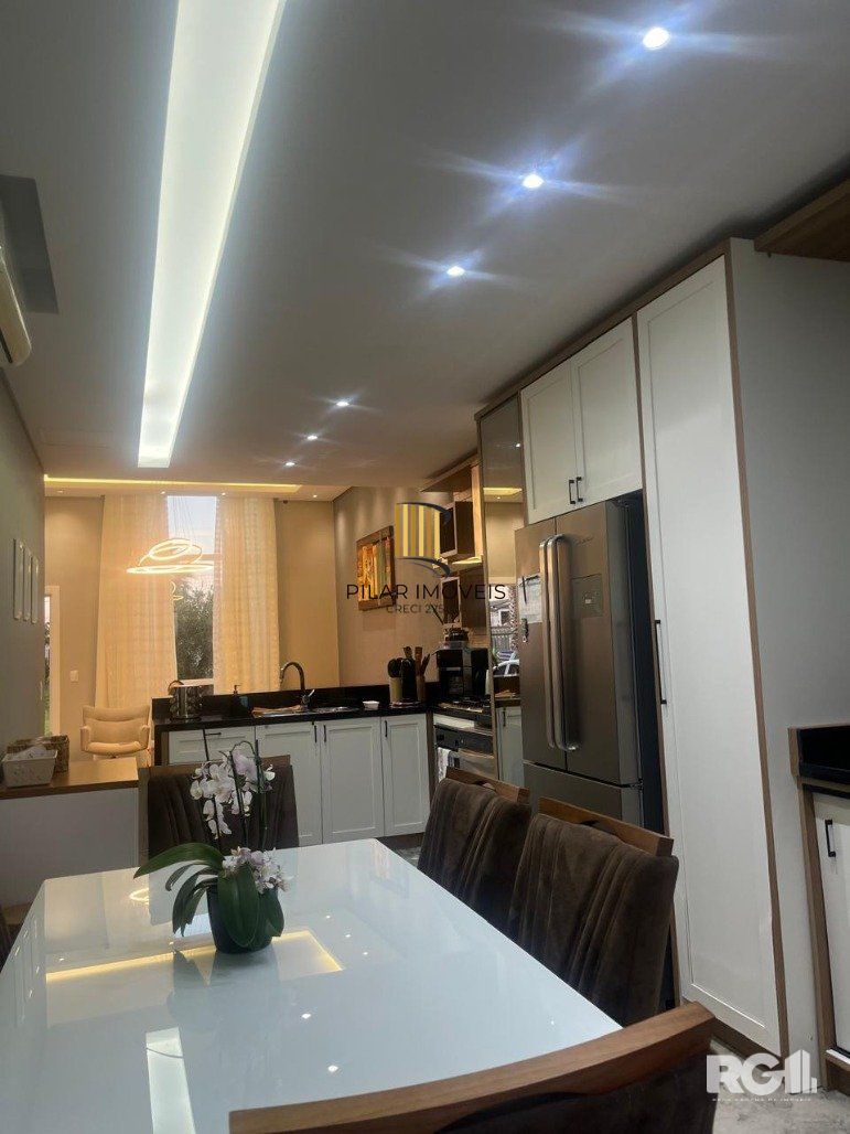 Casa com 3 Dormitorios 1 suite