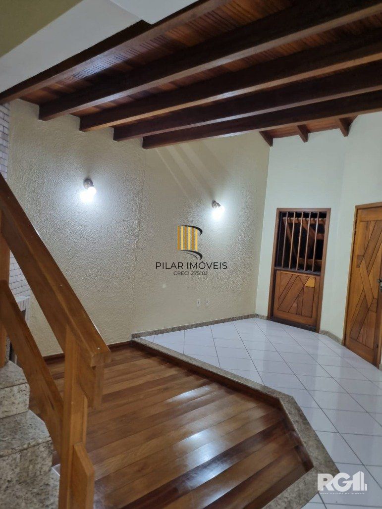 Casa 4 dormitórios no bairro Ermo