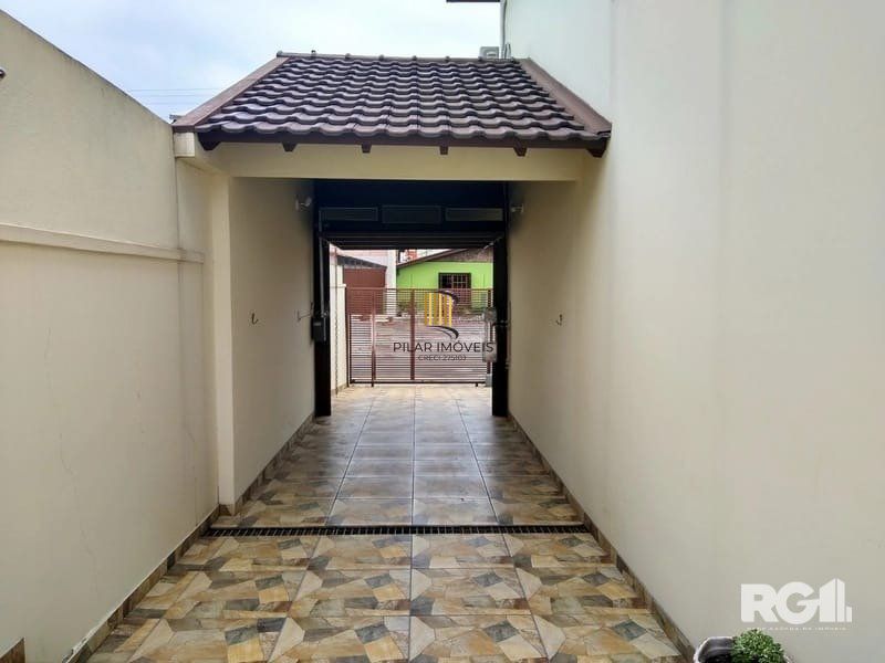 Casa sobrado com 3 dormitorios sendo 1 suite