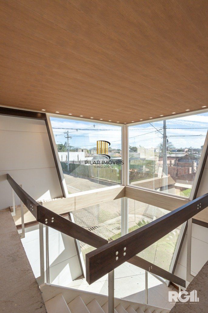 Casa de Condomínio 3 dormitórios no bairro Sans Souci