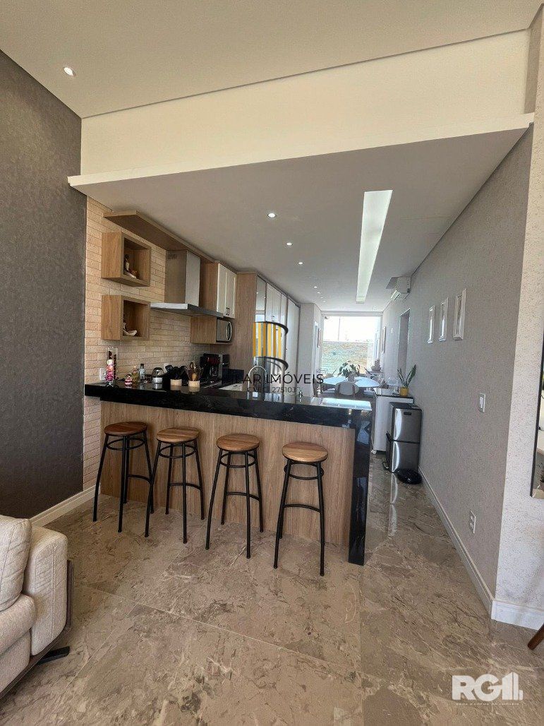 Casa com 3 Dormitorios 1 suite
