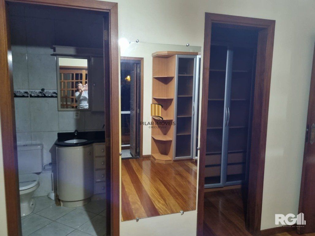 Casa 4 dormitórios no bairro Ermo