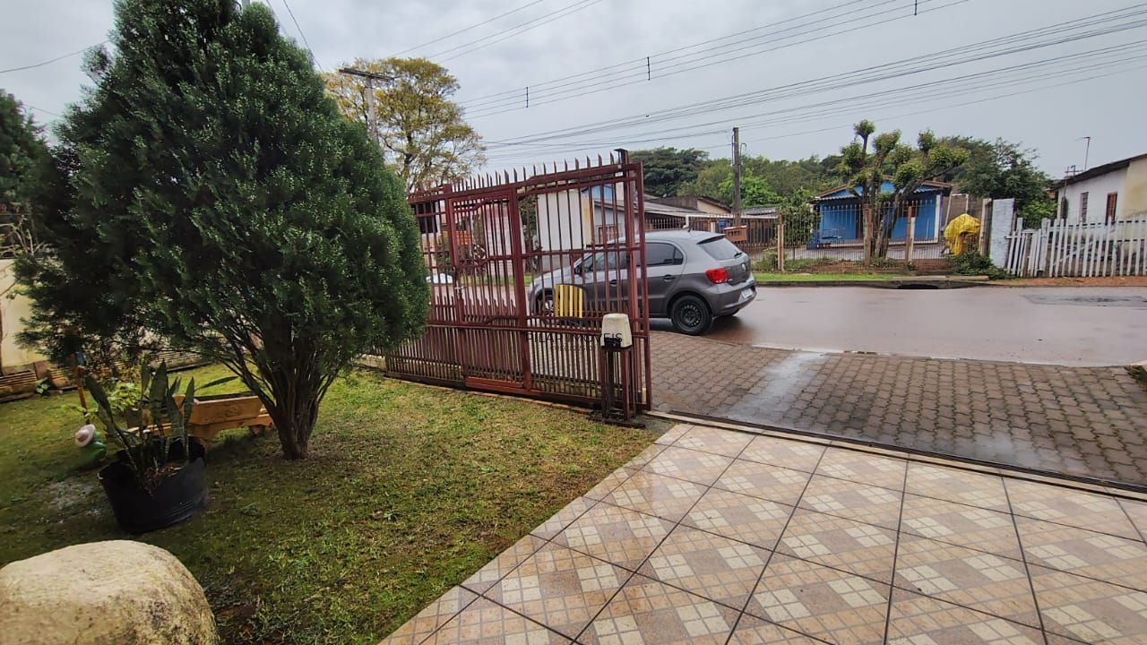 Casa com 2 quartos à venda