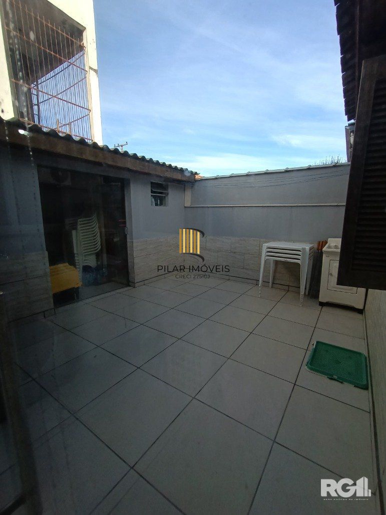 Casa 2 Dormitório(s) Bairro jardim dos lagos