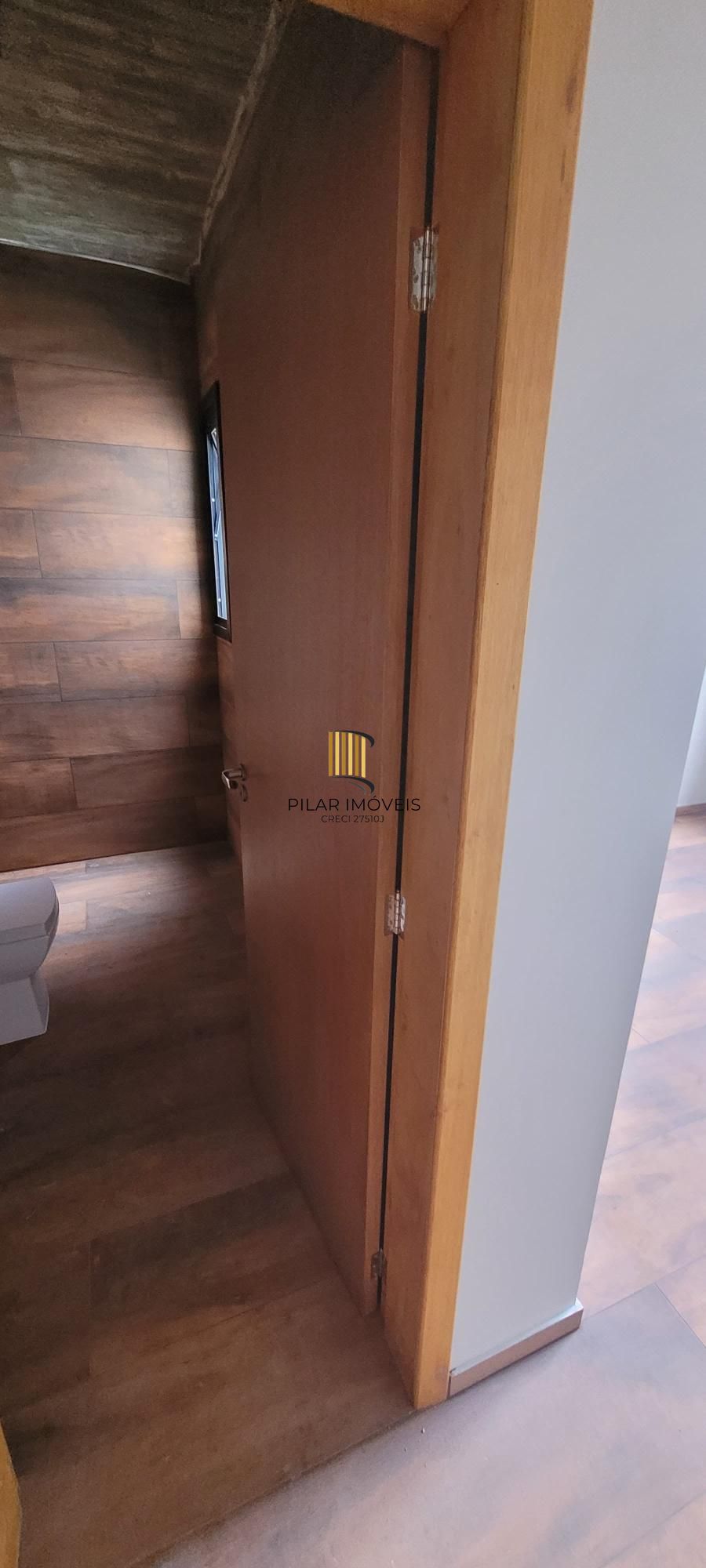 Casa 2 dormitorios com 1 suite Localizada no bairro Jardim América