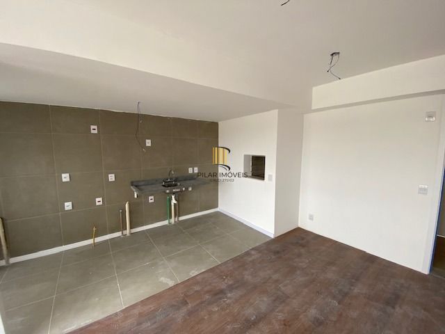Apartamento com 01 dormitorio sendo suite master