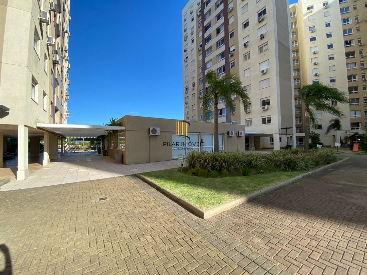 Apartamentos 2 Dormitorios com suite