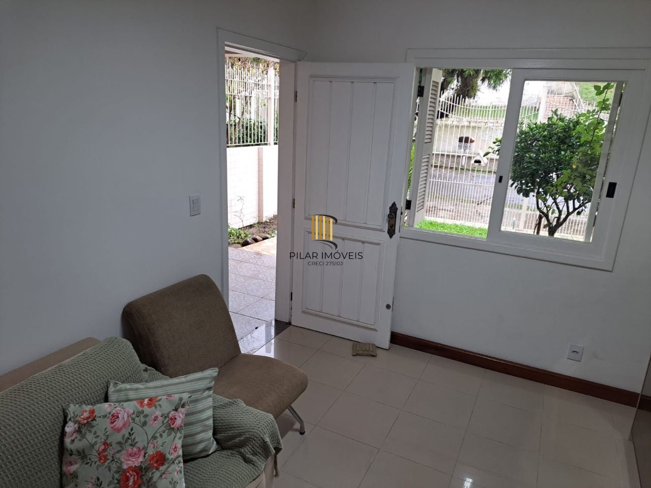 Sobrado 4 dormitorios com Excelente localização