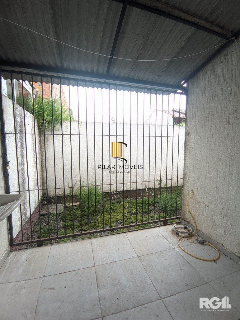 Casa de Condomínio 2 dormitórios no bairro Jardim dos Lagos