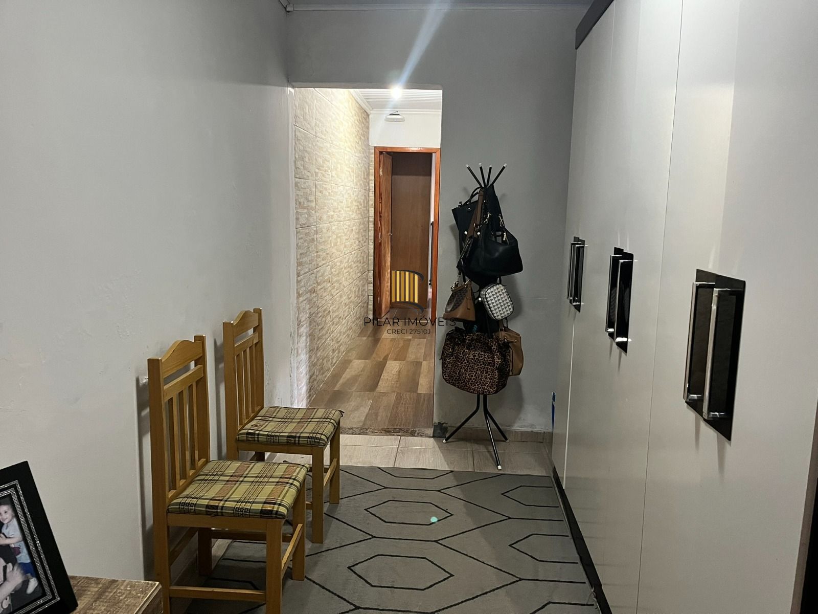 Casa 3 dormitorios com amplo patio