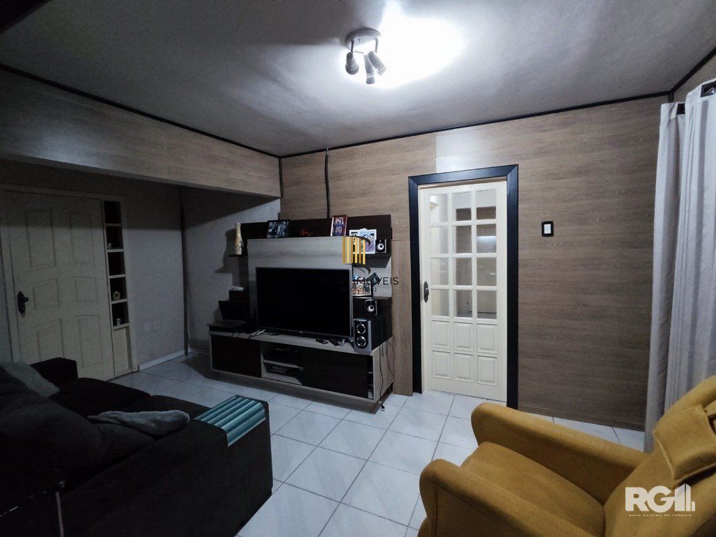 Casa 4 Dormitório(s) Bairro Alegria