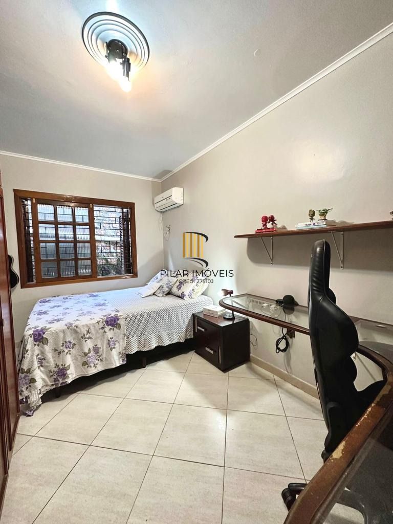 Casa Sobrado Com Excelente localização