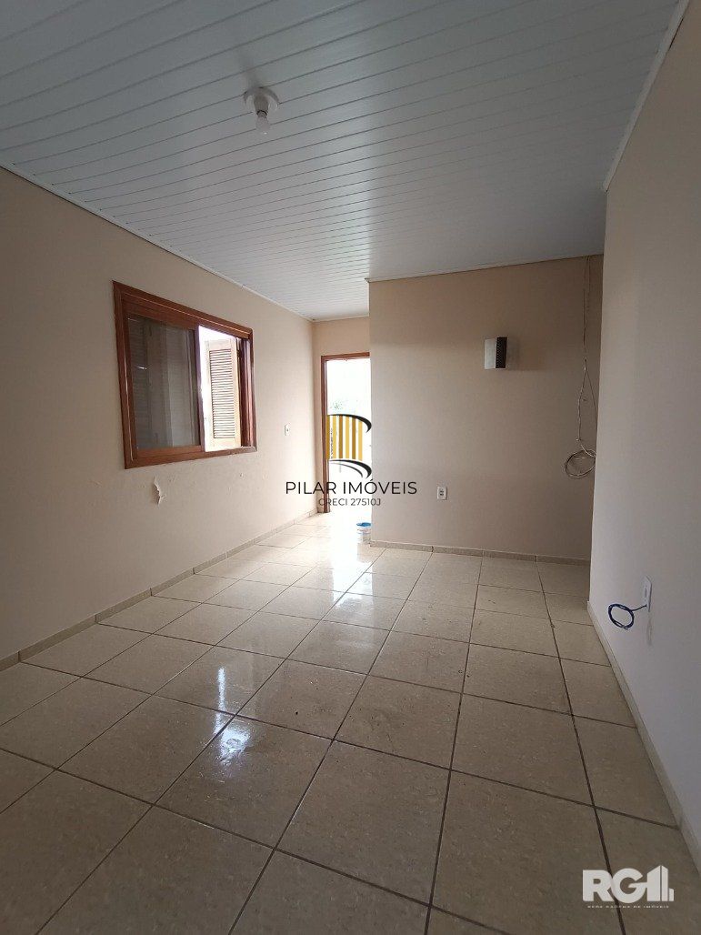 Casa 2 dormitórios no bairro Jardim dos Lagos
