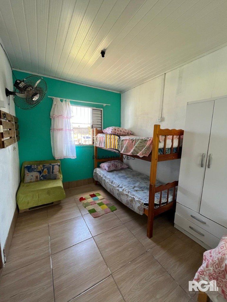 Casa 2 dormitorios a uma quadra do mar!!