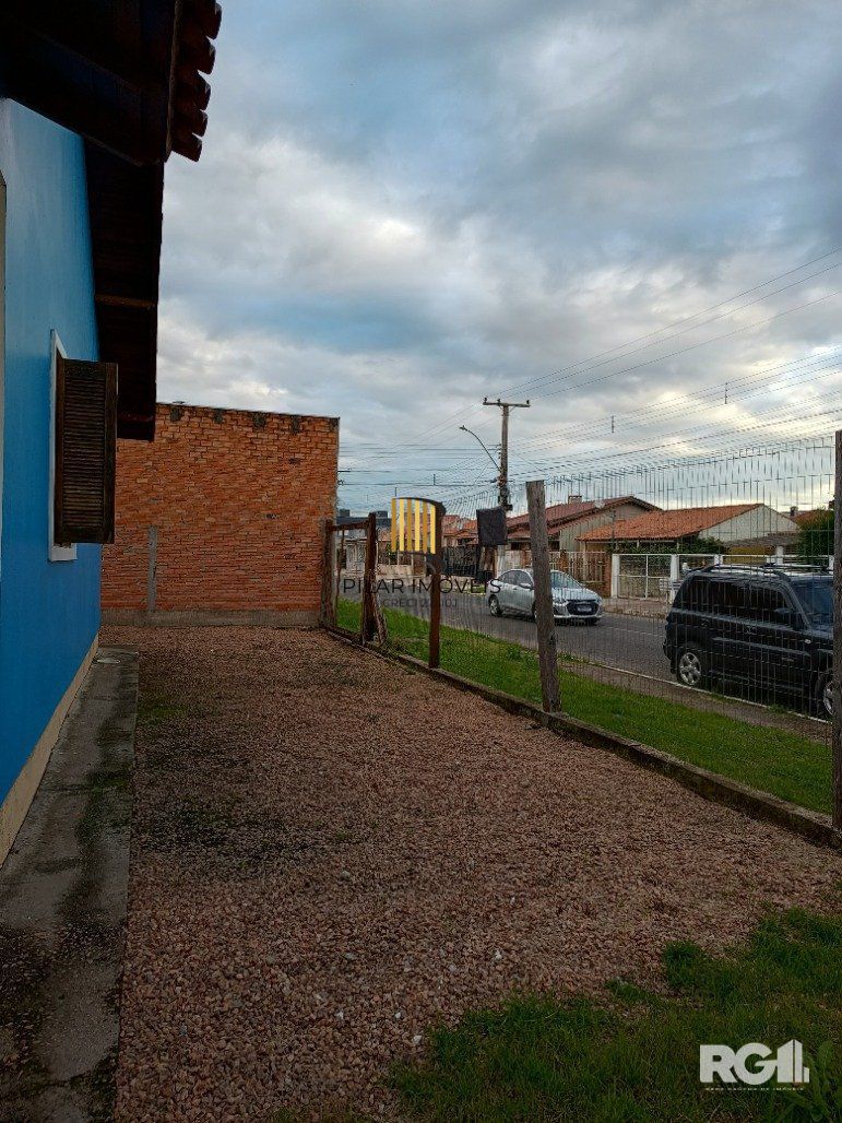 Casa 2 dormitórios no bairro Jardim dos Lagos