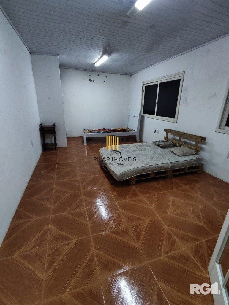 Casa 4 Dormitório(s) Bairro Alegria