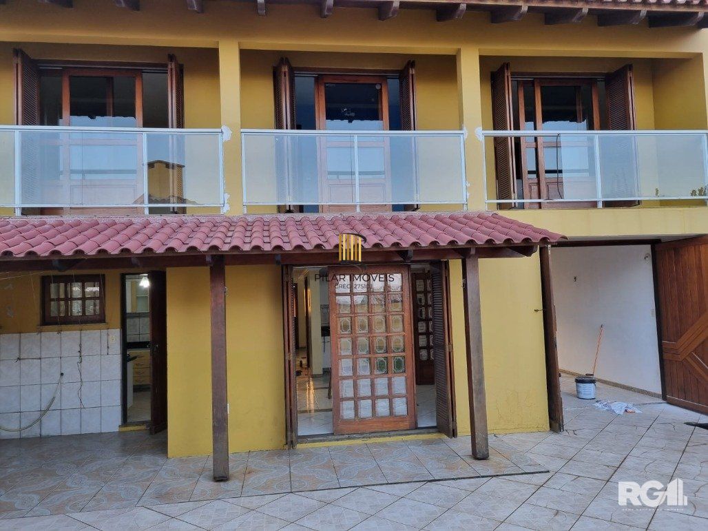 Casa 4 dormitórios no bairro Ermo