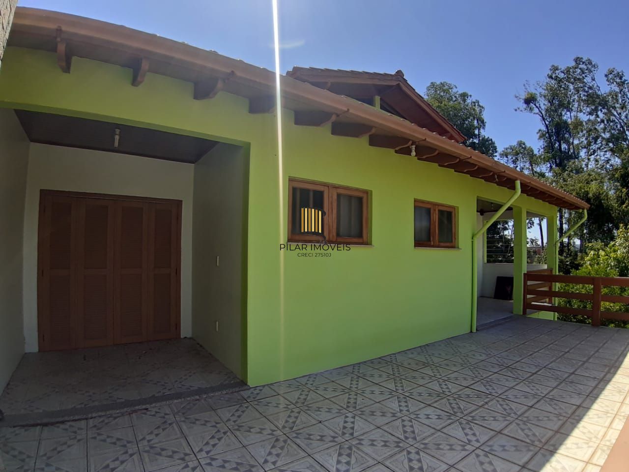 Casa com 4 dormitorios com 2 suites