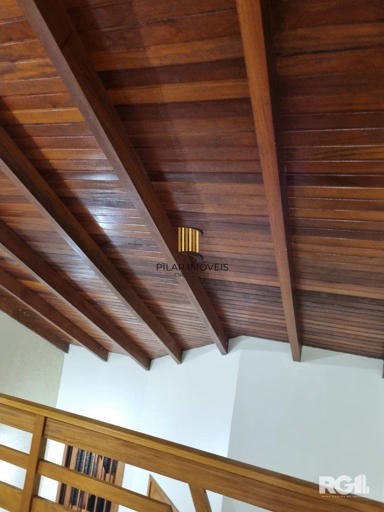Casa 4 dormitórios no bairro Ermo
