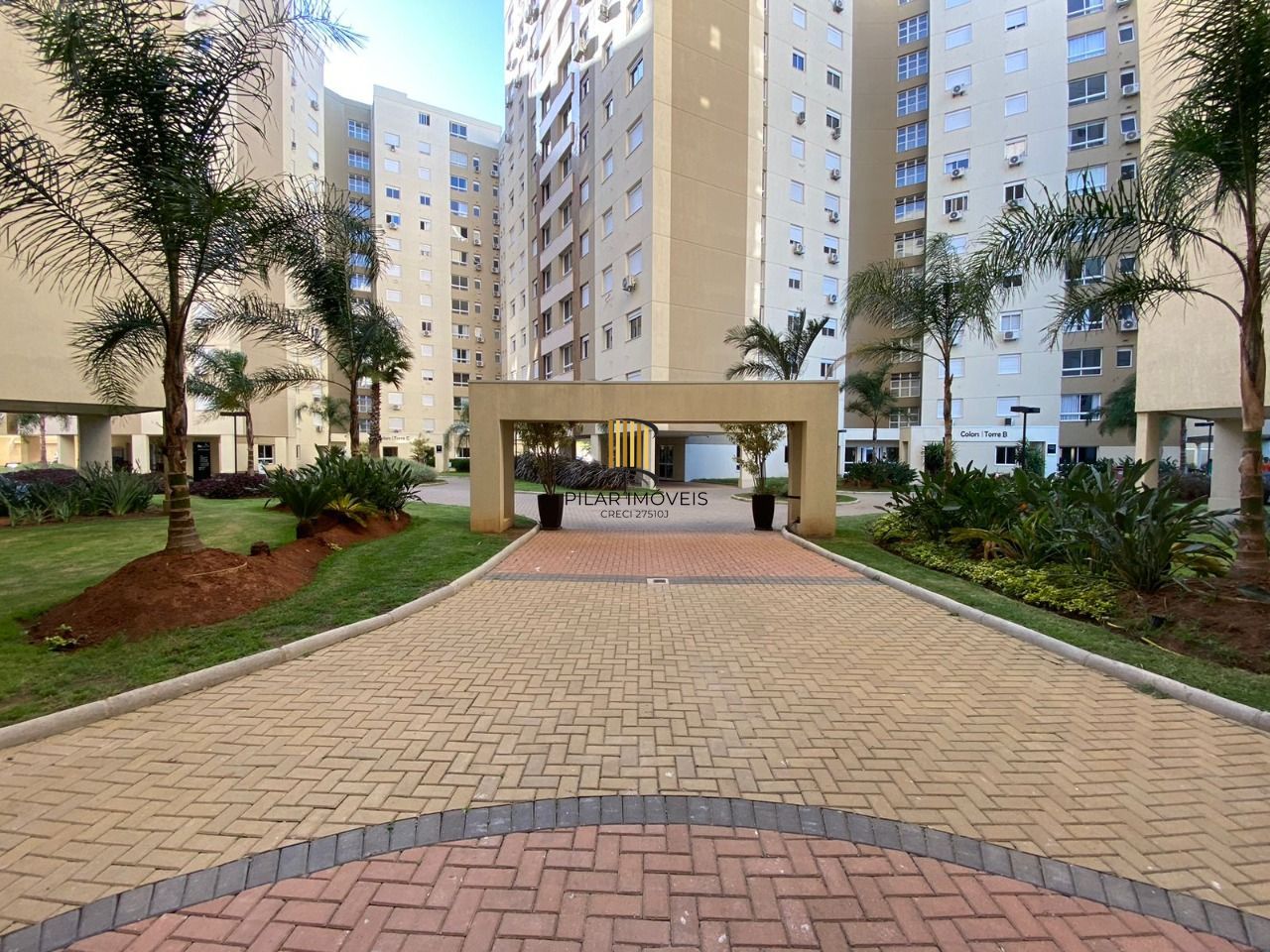 Apartamentos 2 Dormitorios com suite