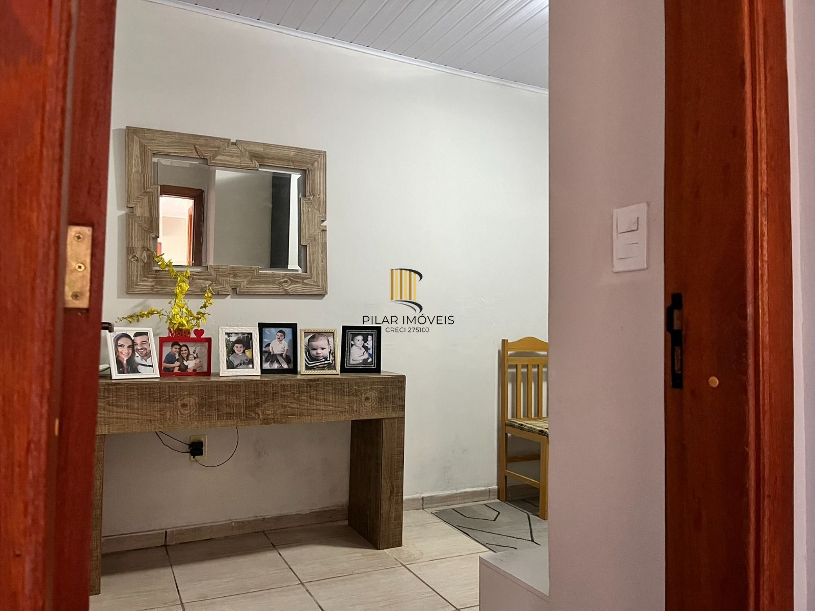 Casa 3 dormitorios com amplo patio