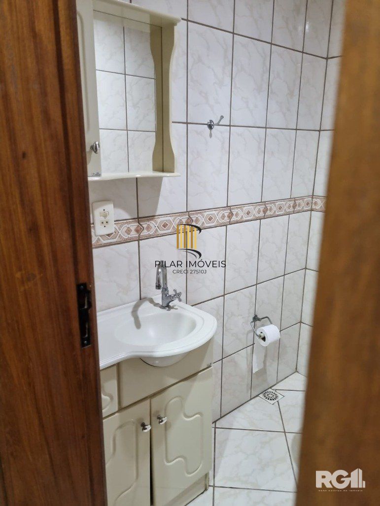 Casa 4 dormitórios no bairro Ermo