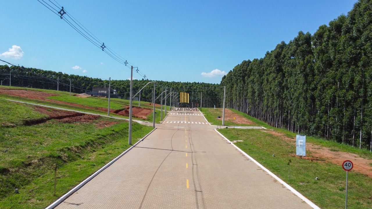Terreno no Altos do Lago