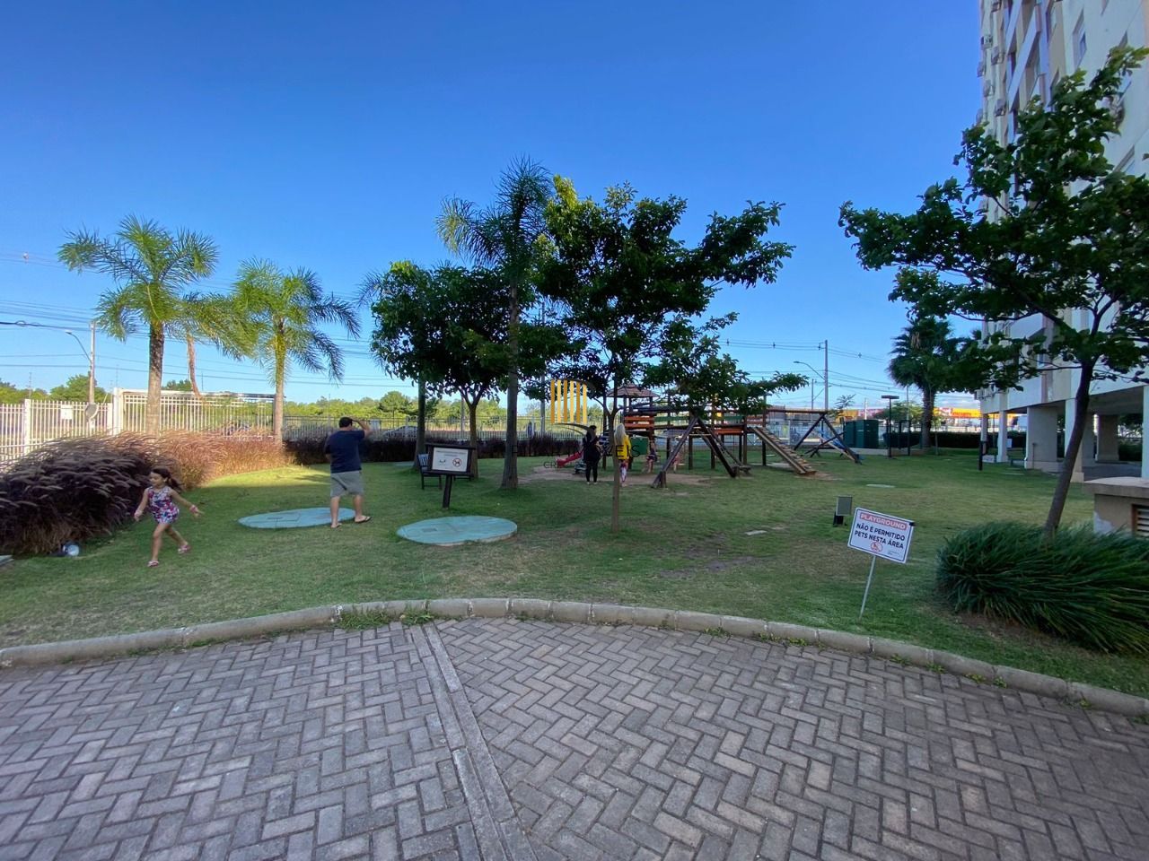 Apartamentos 2 Dormitorios com suite