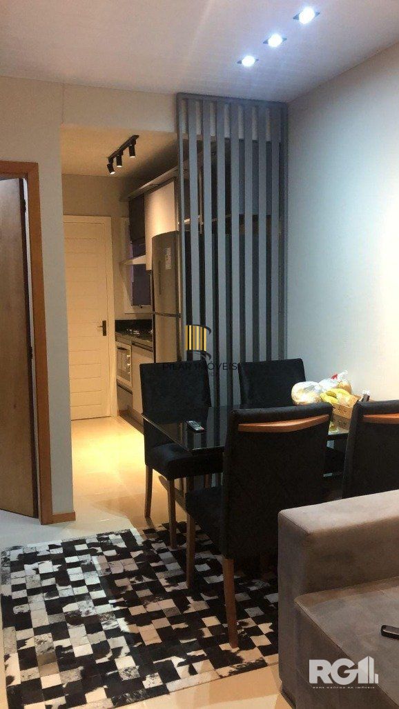 Casa 2 Dormitório(s) Bairro Jardim Iolanda