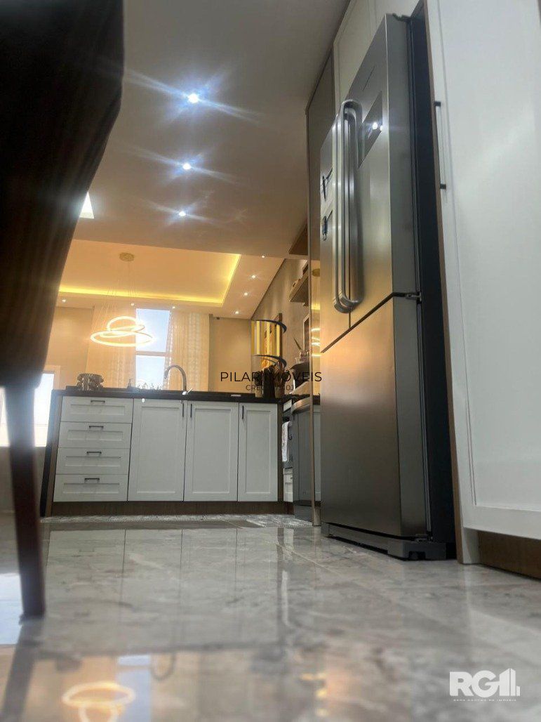 Casa com 3 Dormitorios 1 suite