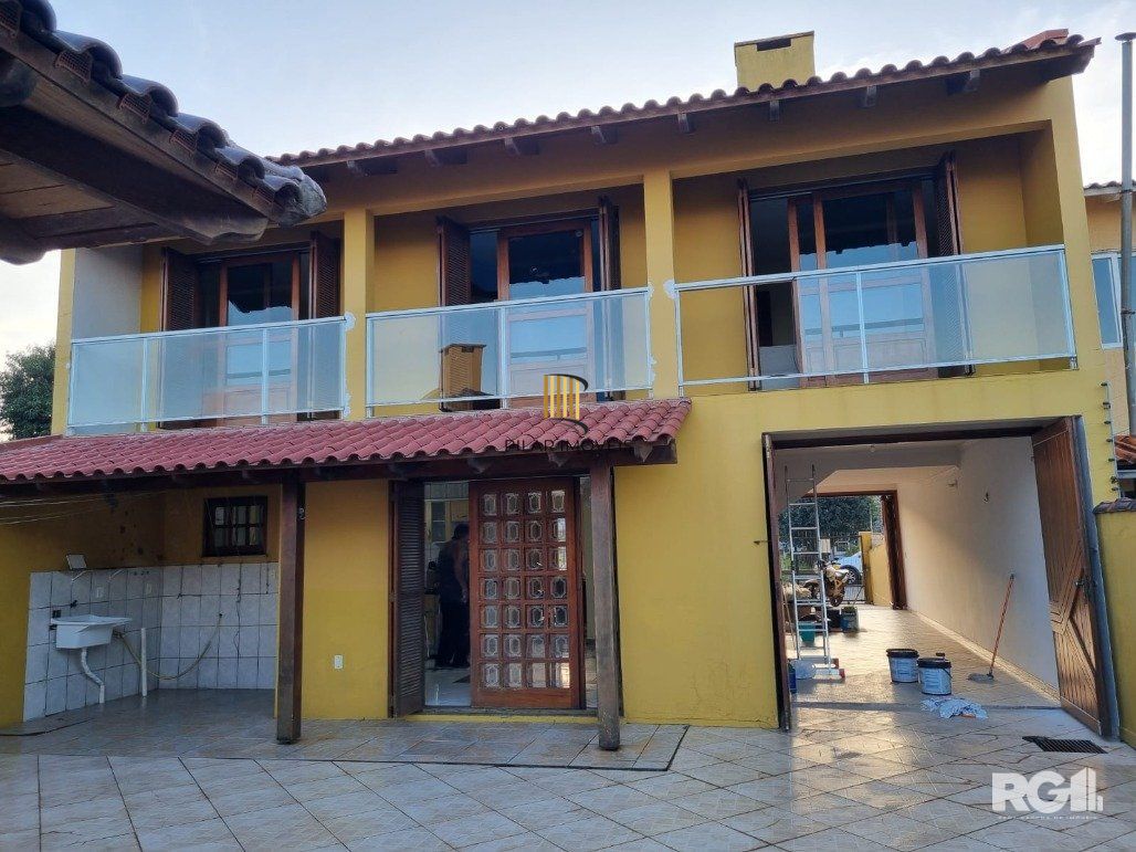 Casa 4 dormitórios no bairro Ermo