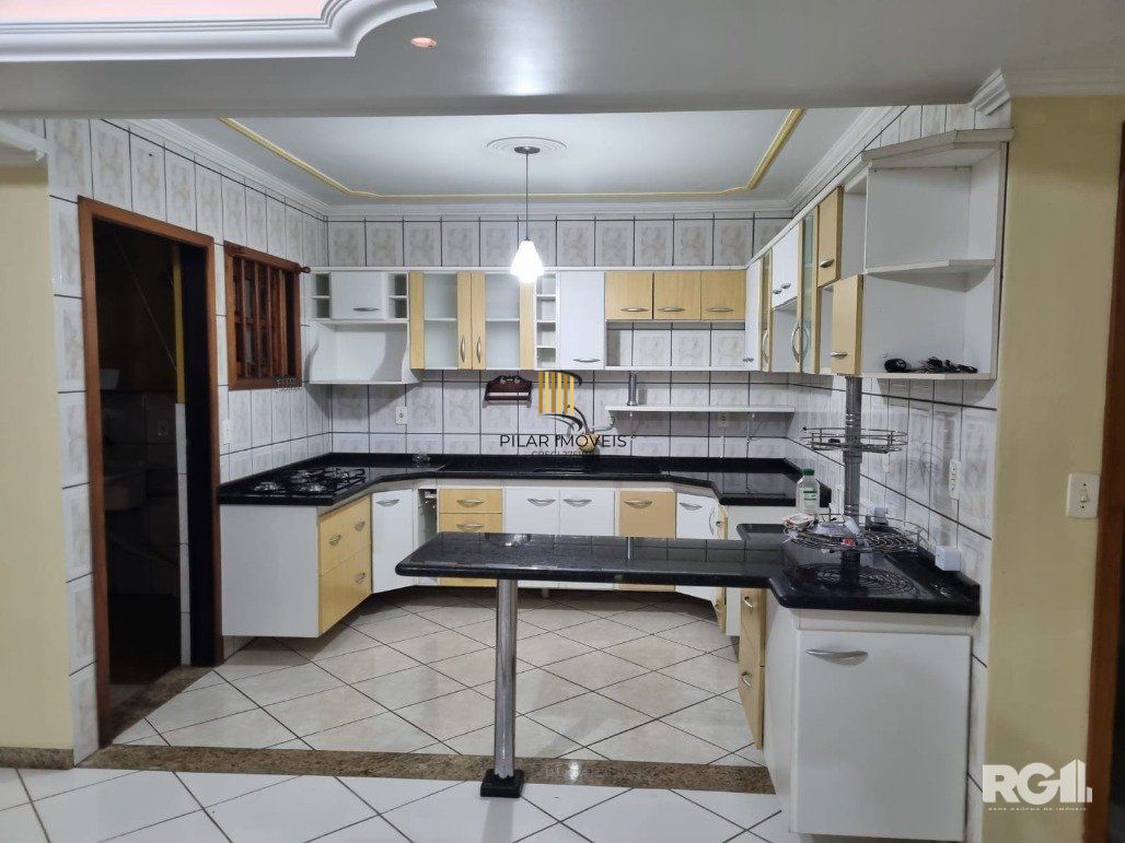 Casa 4 dormitórios no bairro Ermo