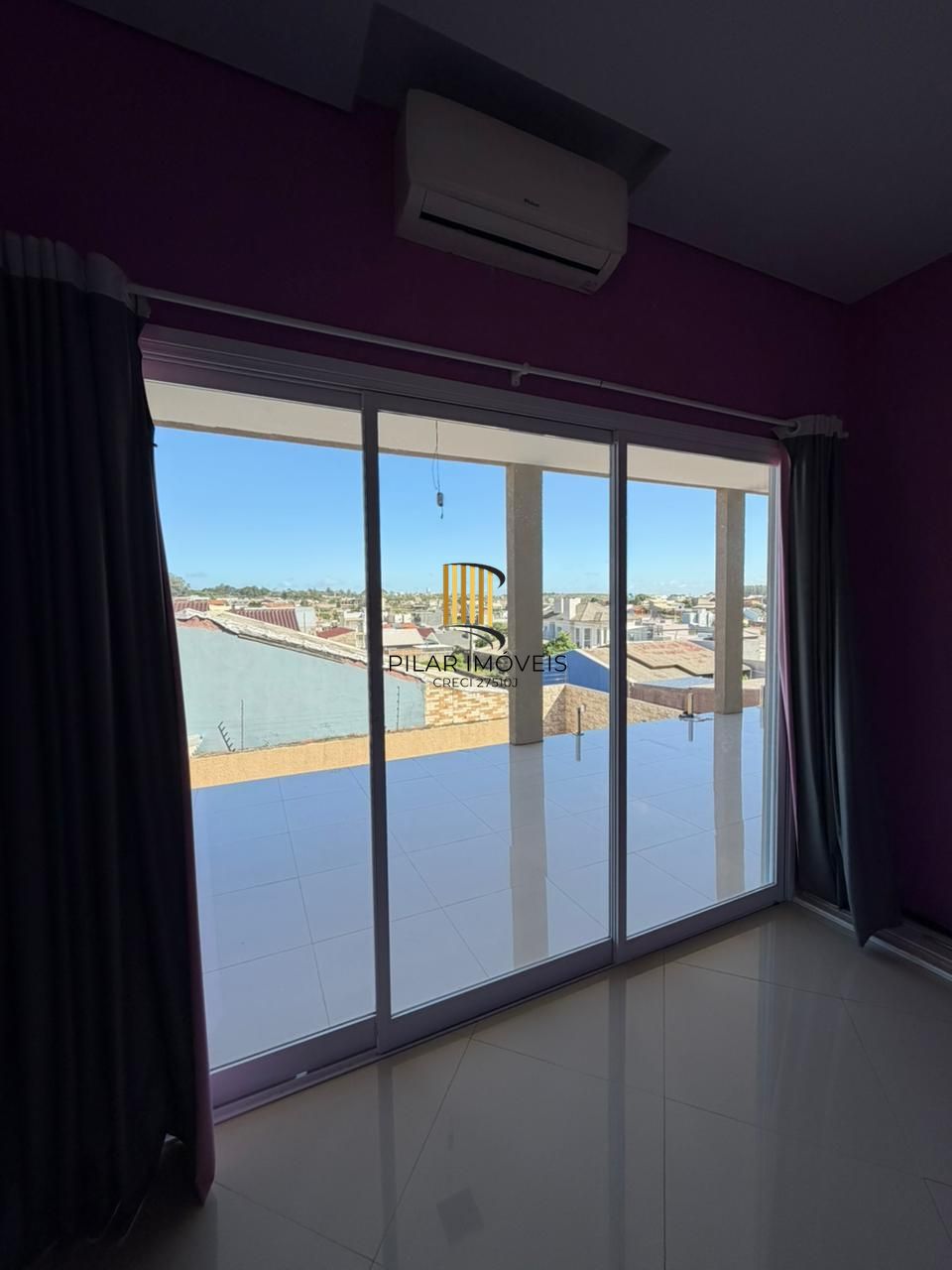 Linda casa 3 dormitorios com 1 suite