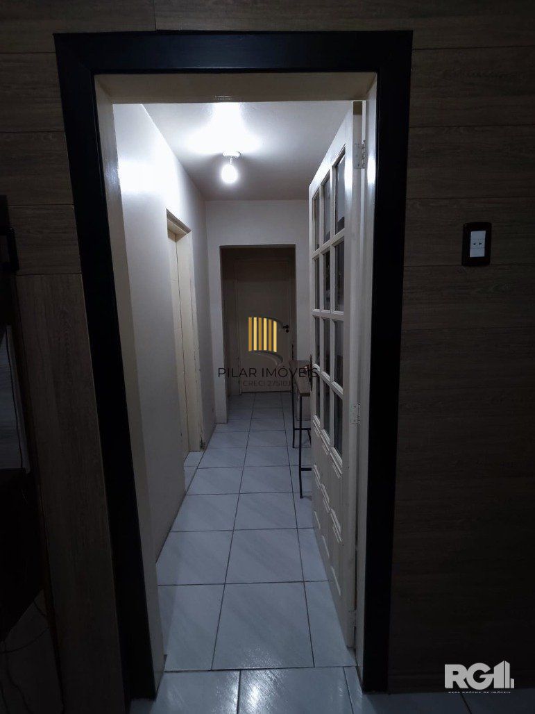 Casa 4 Dormitório(s) Bairro Alegria