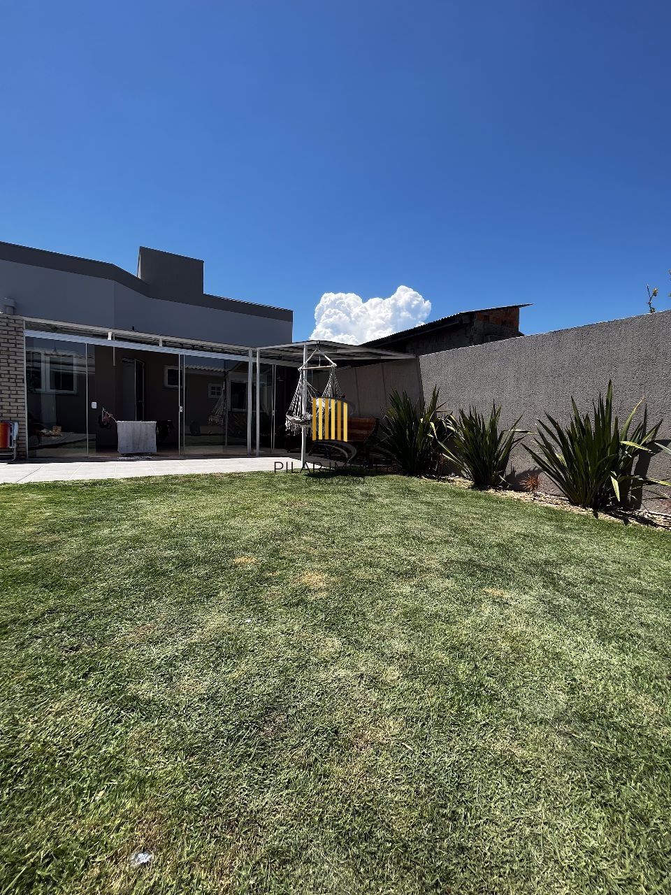 Casa de excelente padrão construtivo