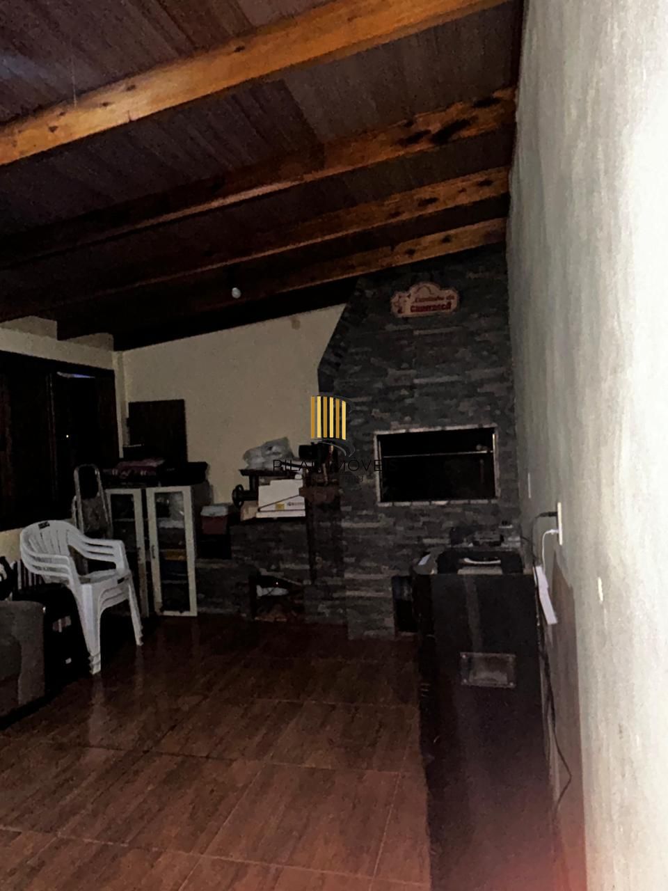 Casa 2 dormitorios com suite
