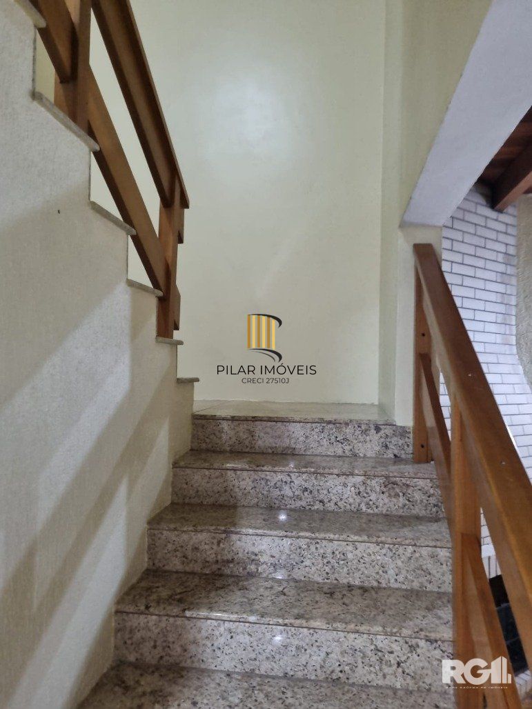 Casa 4 dormitórios no bairro Ermo