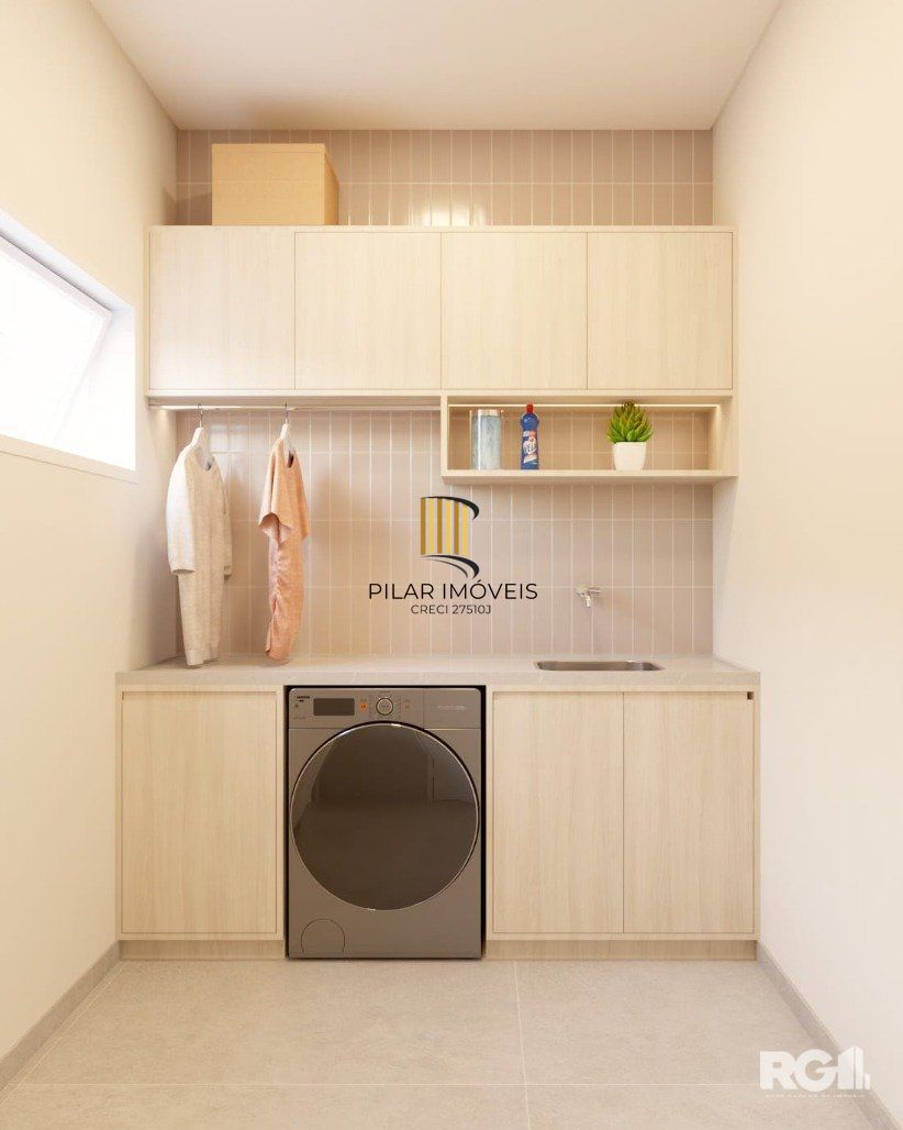 Casa com 3 Suites em Alphaville