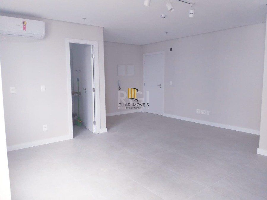 Conjunto/Sala para Venda - 37.56m², 0 dormitórios, 1 vaga - Moinhos de Vento