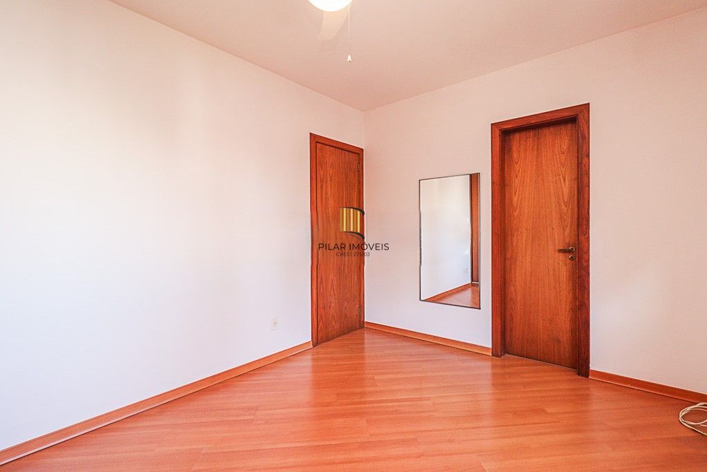 VENDA APARTAMENTO NA EÇA DE QUEIROZ,  2 DORM CHURRASQUEIRA, GARAGEM PETRÓPOLIS