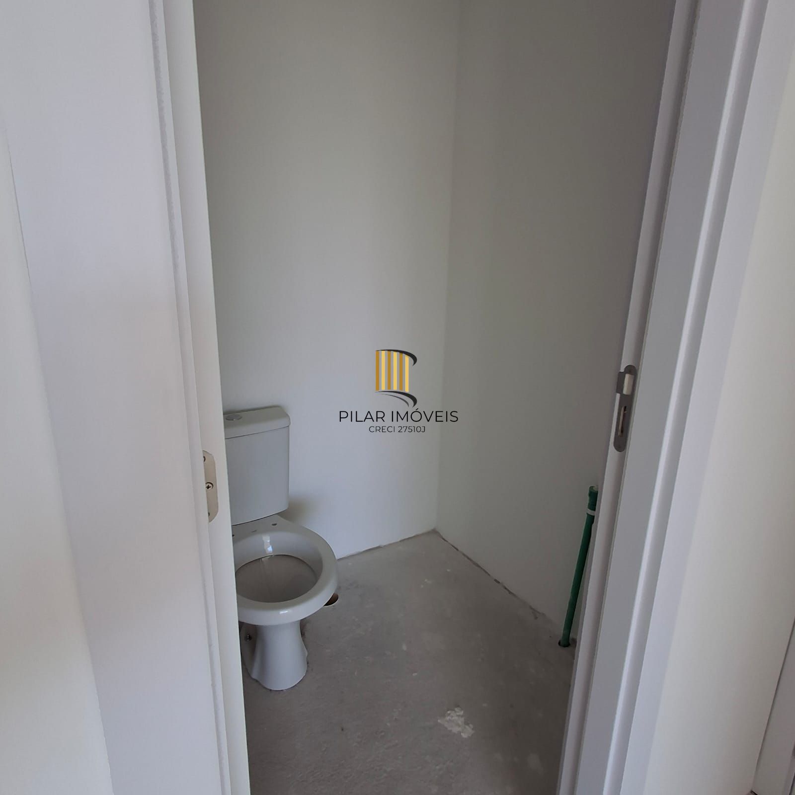 Apartamento para Venda - 69.96m², 2 dormitórios, sendo 2 suites, 1 vaga - Moinhos de Vento