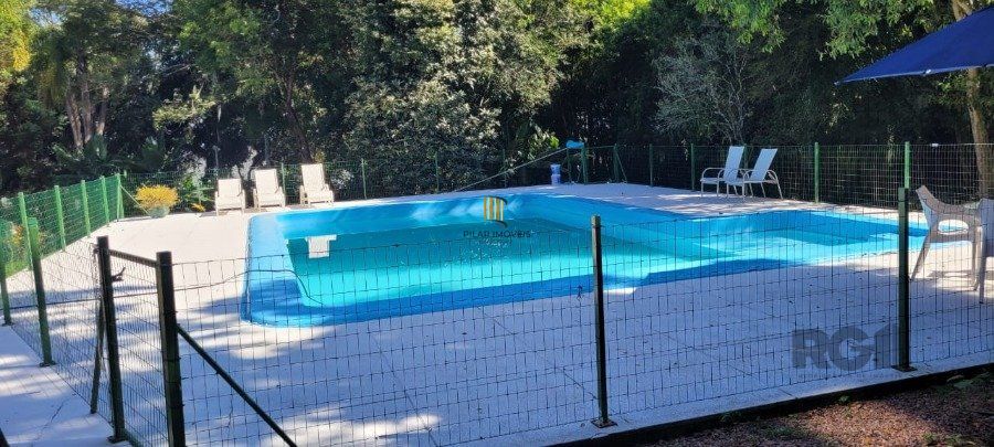 Venda Casa maravilhosa em terreno de 8.125m² com acesso ao Rio Guaiba,  na Estrada Retiro da Ponta Grossa - Porto Alegre